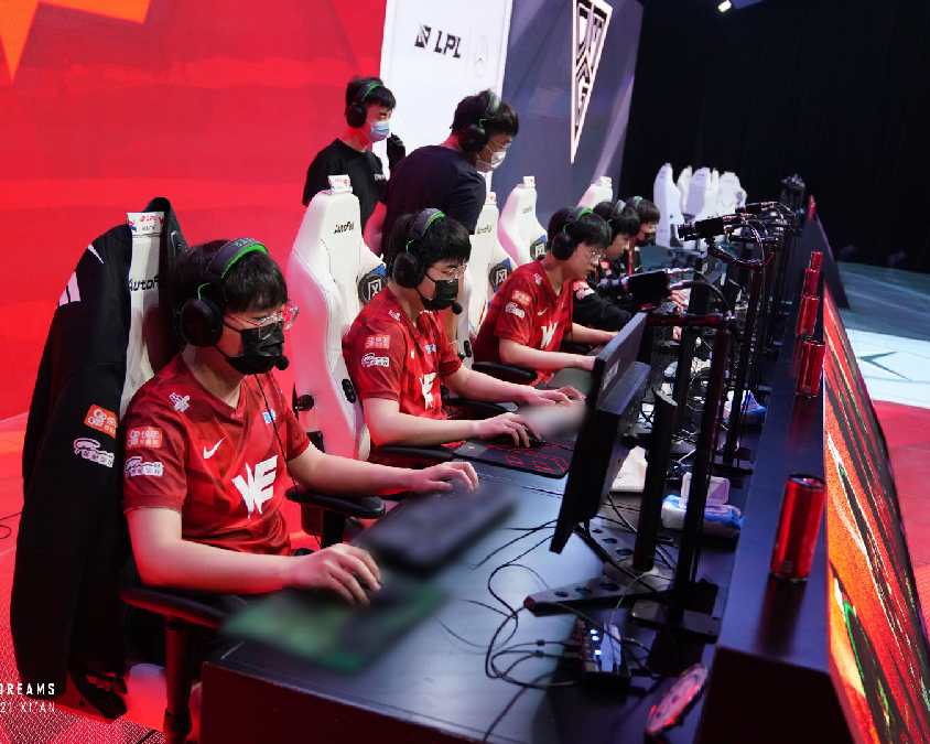 足球圈内的 足球圈内的