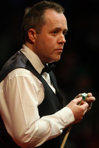 背后究竟隐 背后究竟隐